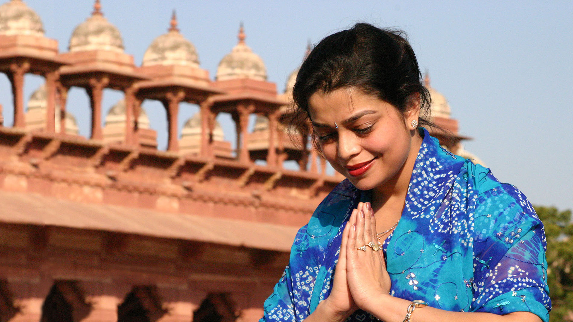 Namaste Lady Colors of India